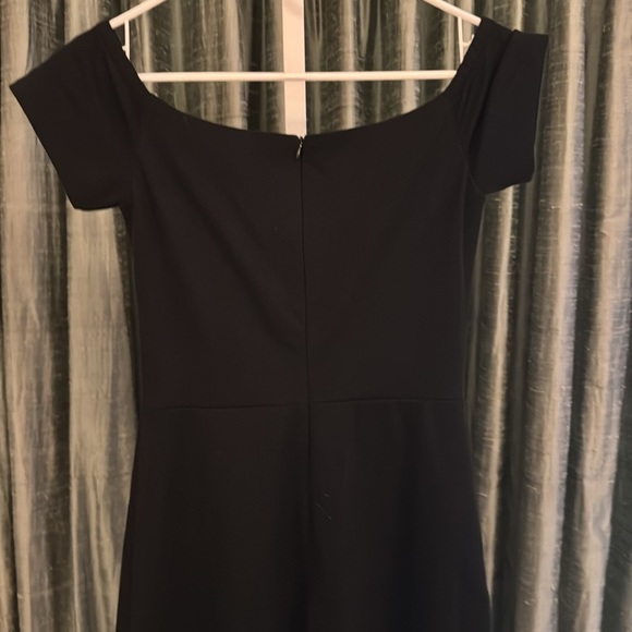 Eva Franco Black Fit and Flare Dress Size 4 EUC Slight Off Shoulder - Picture 7 of 7